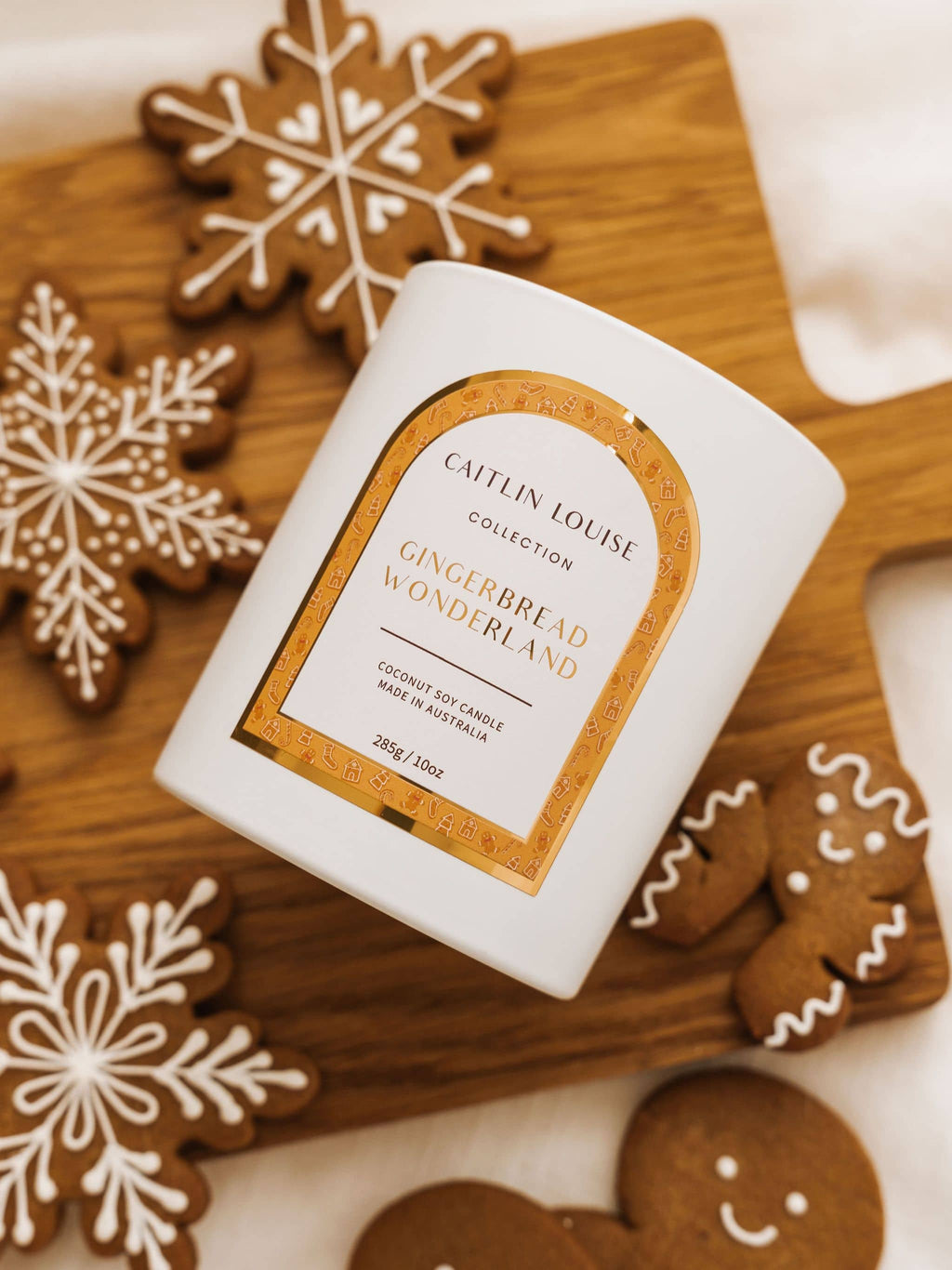 Gingerbread Wonderland Scented Christmas Candle